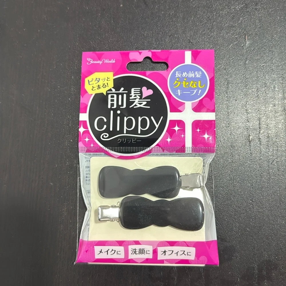 Hello Kitty Bow tie Creaseless Hair Clips